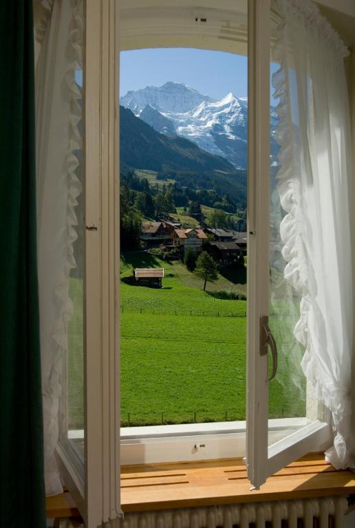 Hotel Berghaus Венген Экстерьер фото