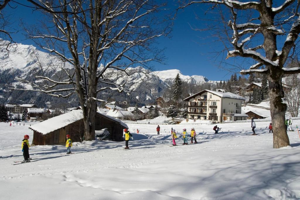 Hotel Berghaus Венген Экстерьер фото